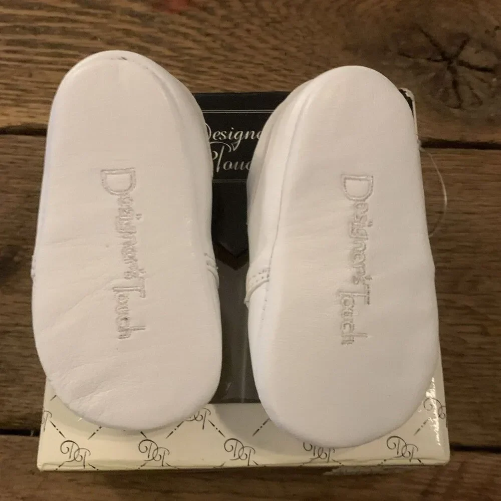 Designers Touch Baby Shoes Size 2 - Made In The USA - Crib Shoes 4174DTB